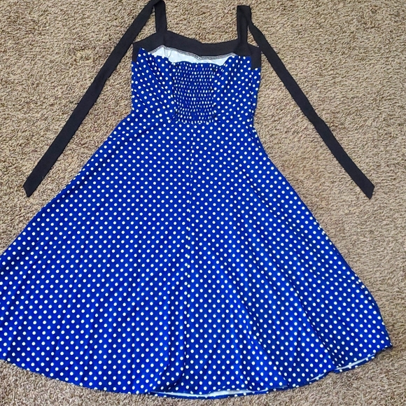 1950s inspired dress - Picture 2 of 2